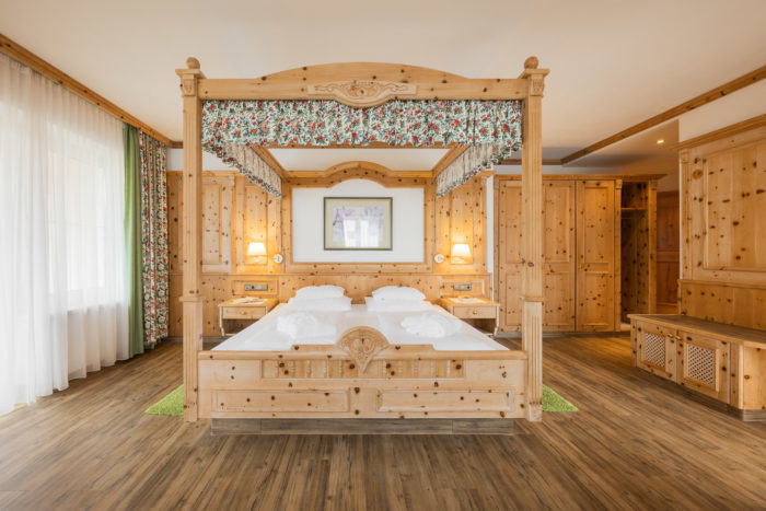 doppelzimmer-superieure-wellnesshotel-schoenruh-seefeld-tirol-innenaufnahmen-1374-dj