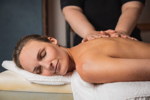 teilmassage-massage-beauty-wellnesshotel-schoenruh-0887-dj