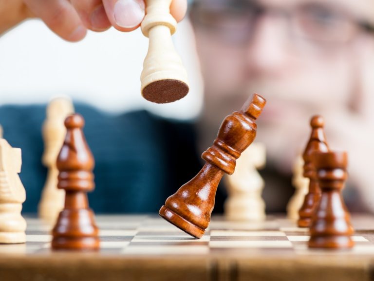 the-strategy-1080536_1280