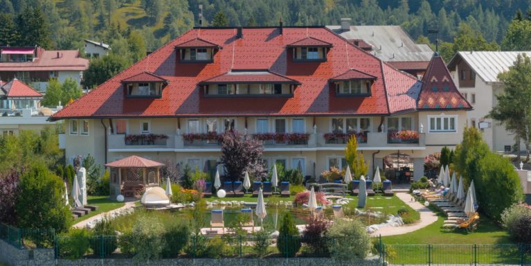 Wellnesshotel Schönruh Sommer außen