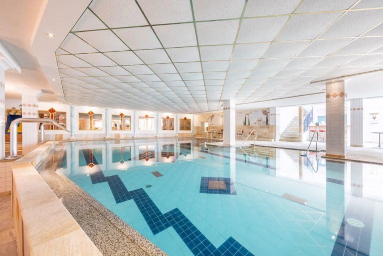 hallenbad-wasserwelt-wellnesshotel-schoenruh-seefeld-tirol-7319-dj