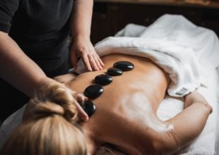 hot-stone-massage-wellness-beauty-wellnesshotel-schoenruh-0844-dj
